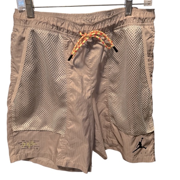 Nike Jordan Jumpman Woven Statement Shorts Light Iron Ore DM1406-012 Mens Size M - Picture 5 of 9
